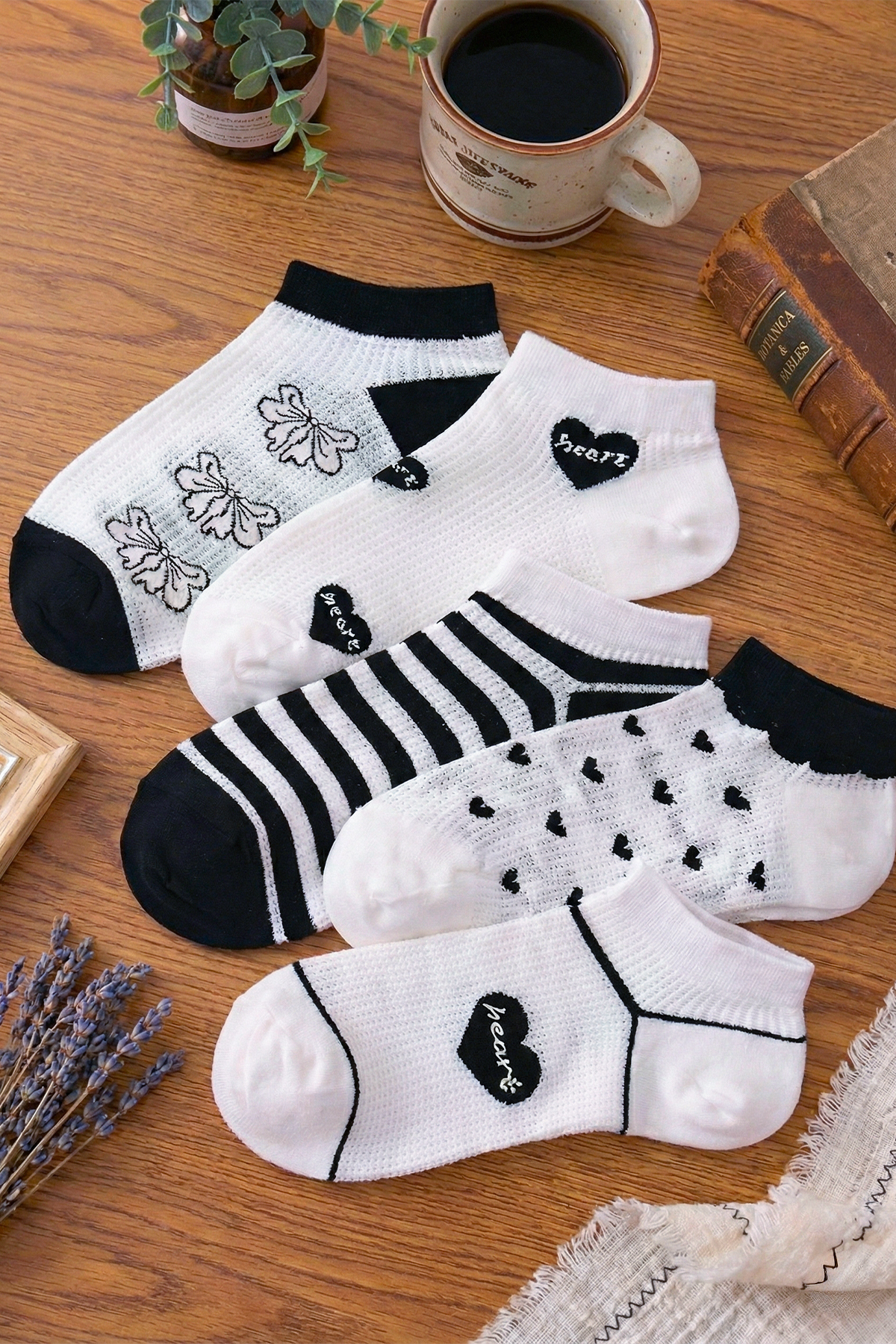 Kadın Soft 5'Li Set Patik Çorap Kelebek Desenli